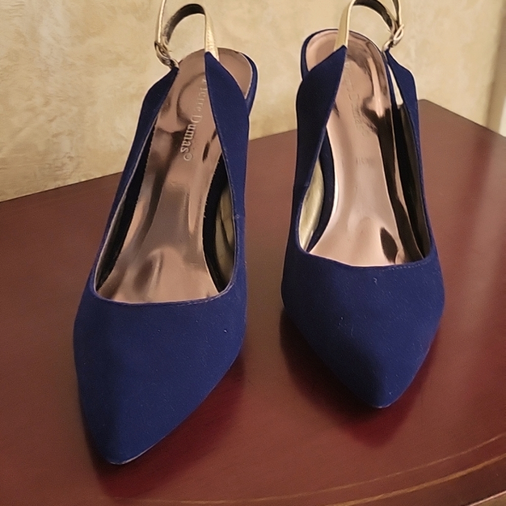 Blue Suede Shoes by Piece Dumas Size 8.5